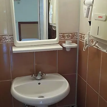 Caner Homestay szállás *